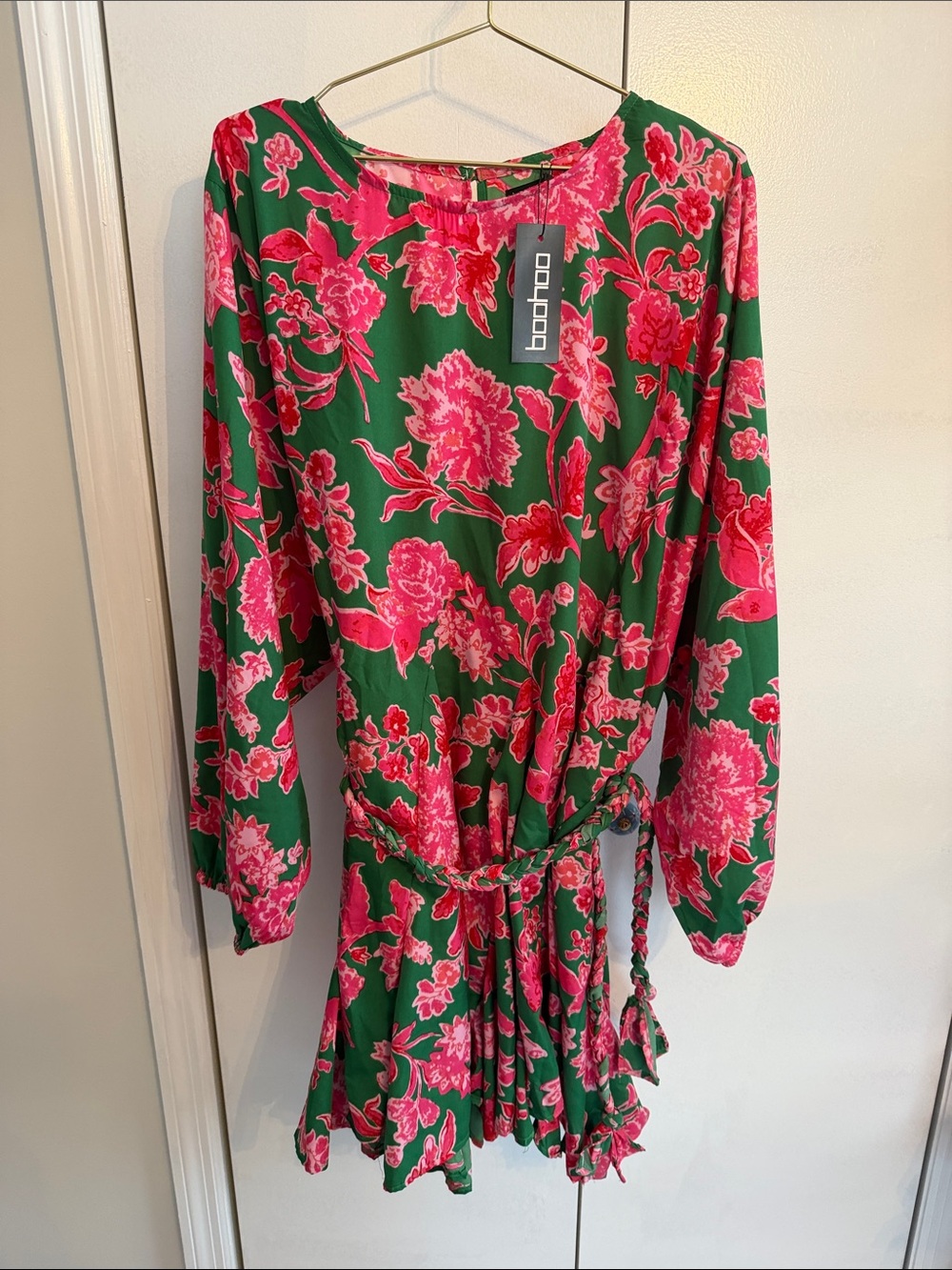 Boohoo Green and Pink Floral Belted Long Sleeve Dress